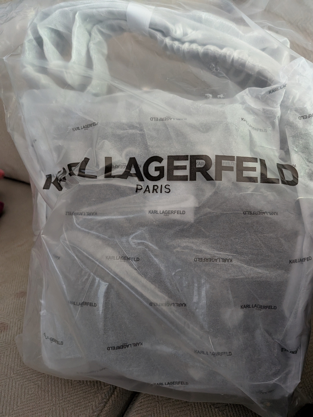 Karl Lagerfeld Black Pebbled Leather Drawstring Bucket Bag - Picture 7 of 9